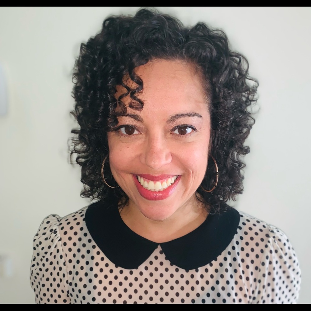 Meet your Posher, Xiomara